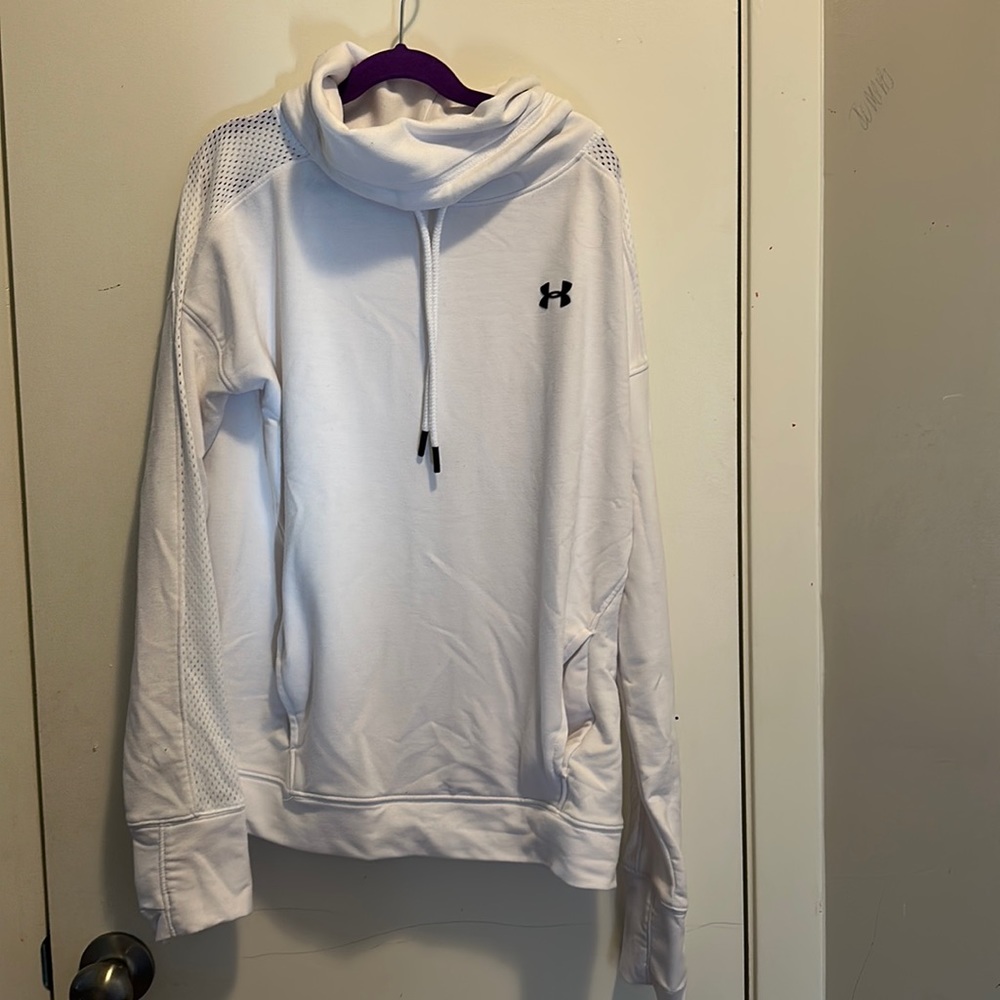Under armour woman’s sweater